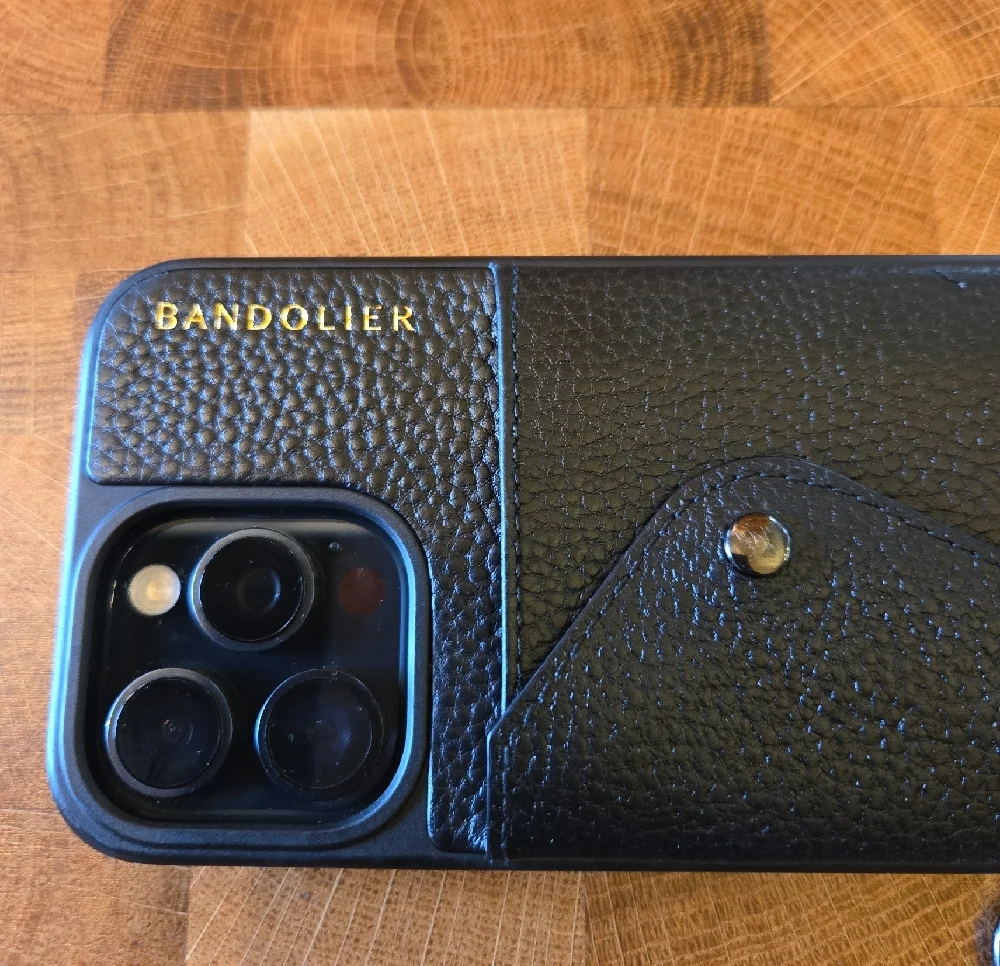 Bandolier Maya
Wristlet Phone Case in Black. - Picture 3 of 10